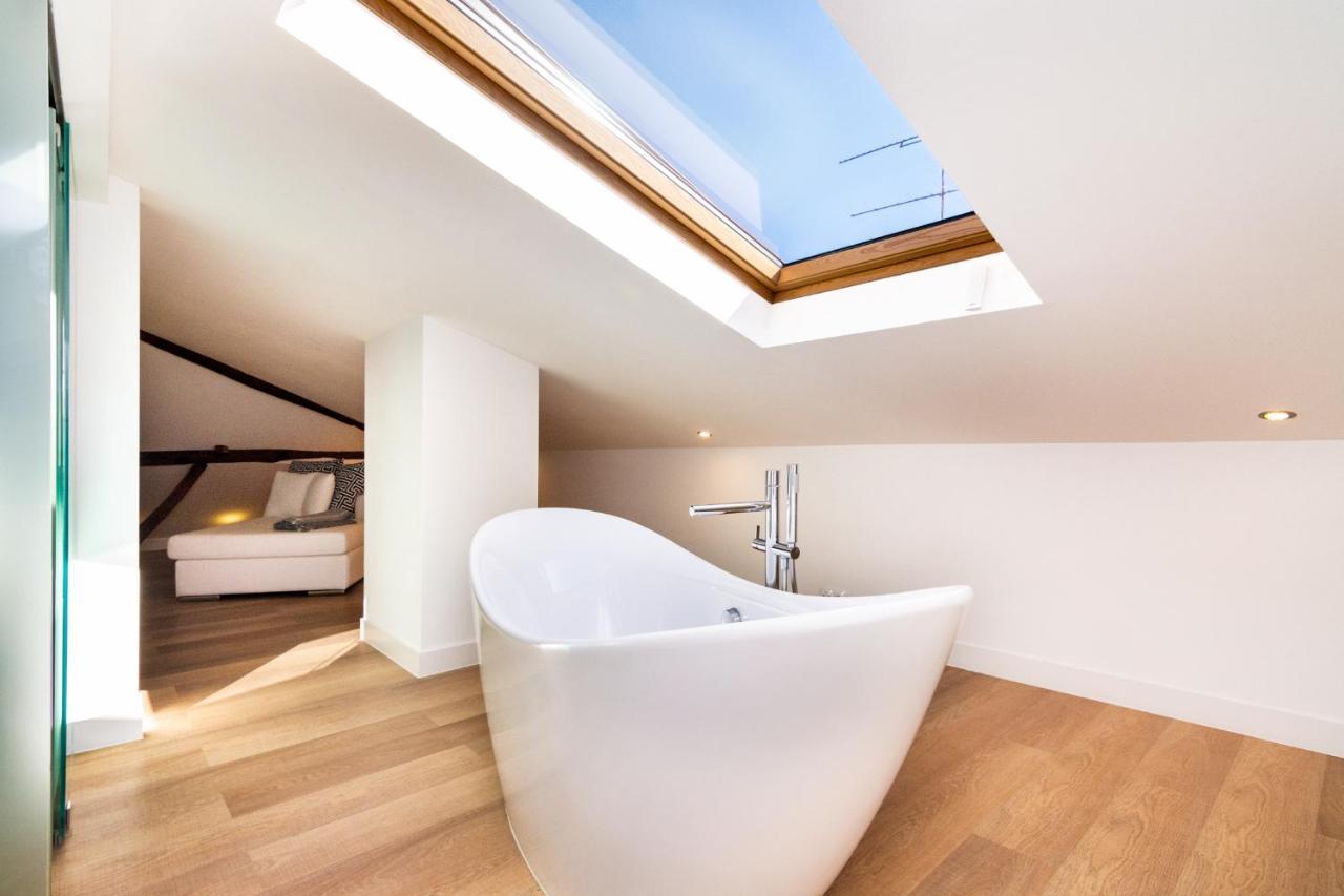 Whome | Madalena Downtown Luxury Duplex ลิสบอน ภายนอก รูปภาพ